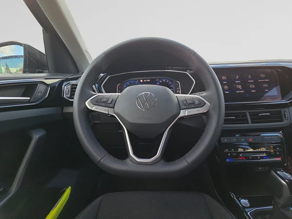 VOLKSWAGEN T-Cross (2024) — foto 22 van 24