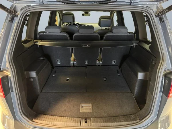 VOLKSWAGEN Touran Dsl (2024) — foto 26 van 34