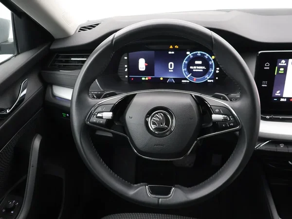 Škoda Octavia (2024) — foto 3 van 29