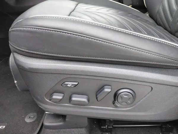 Kia Sorento (2025) — foto 18 van 47