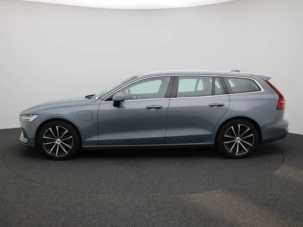 Volvo V60 (2022) — foto 37 van 41