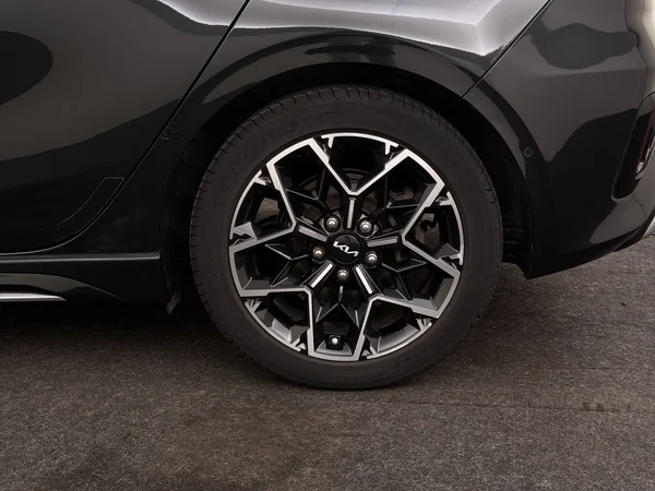 KIA Cee'd (2021) — foto 7 van 27