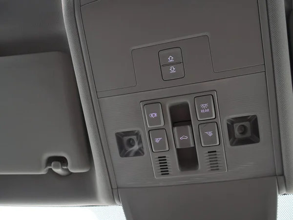 VOLKSWAGEN Tiguan eHybrid (PHEV) (2023) — foto 19 van 33