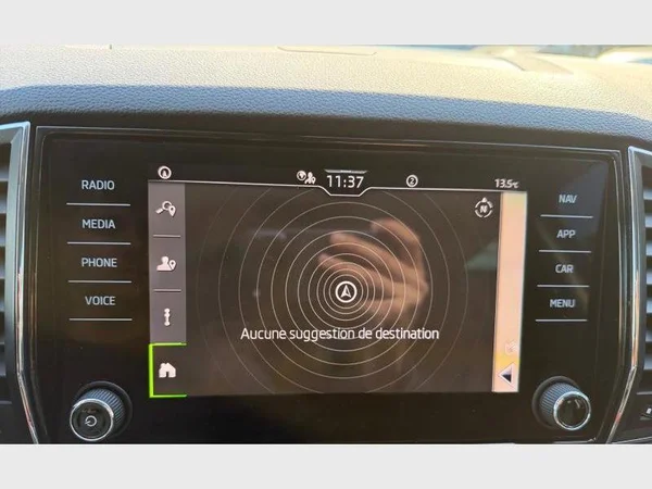 Skoda Karoq (2022) — foto 10 van 29