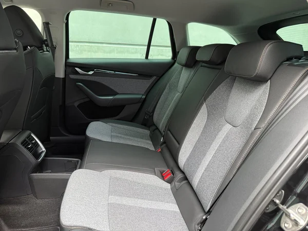 SKODA Octavia Combi (2026) — foto 15 van 17
