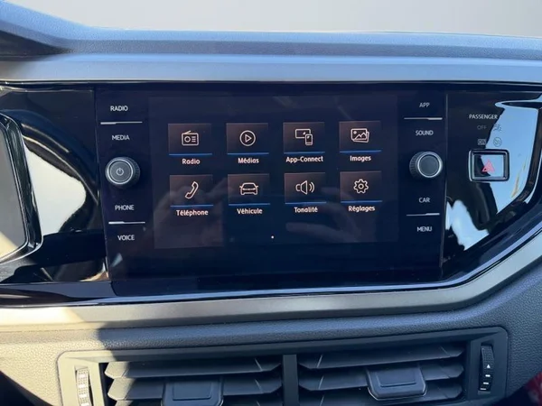 VOLKSWAGEN Polo Dsl (2018) — foto 7 van 31