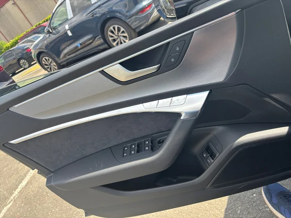 AUDI A7 Spotback PHEV (2025) — foto 9 van 24