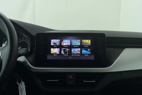 Skoda Kamiq (2020) — foto 3 van 17