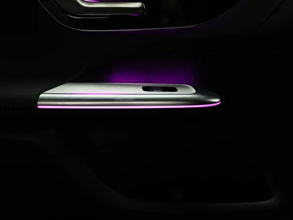 Mercedes-Benz GLC (2025) — foto 41 van 55