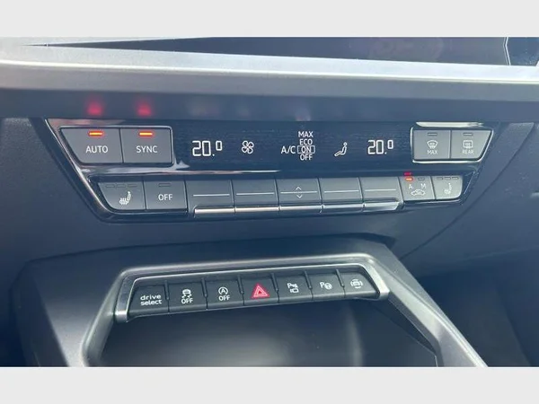 Audi A3 Sportback (2024) — foto 11 van 29