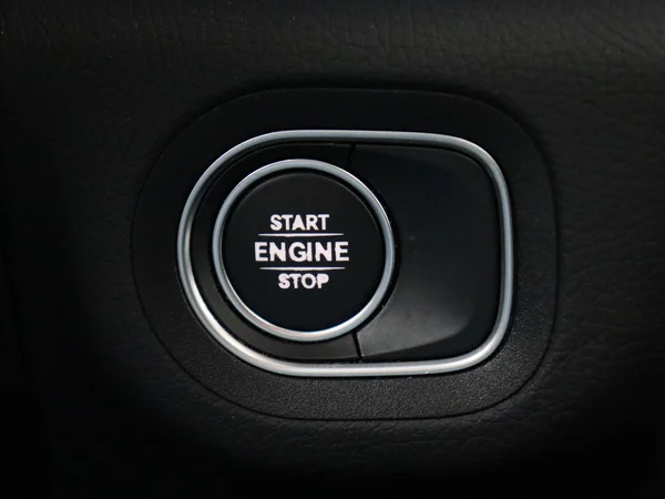MERCEDES GLE 350 (2021) — foto 16 van 35