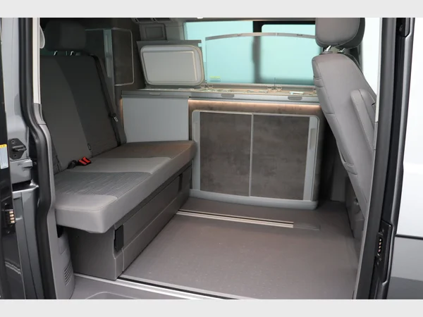 VOLKSWAGEN T6.1 California (2023) — foto 15 van 25