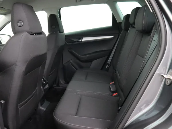 SKODA Karoq (2025) — foto 2 van 18