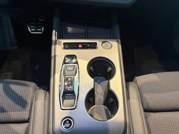AUDI Q4 e-tron (2026) — foto 12 van 13