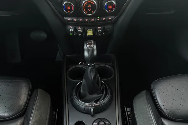 Mini Mini Countryman PHEV (F60) (2017) — foto 4 van 18