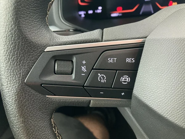 SEAT Arona (2023) — foto 9 van 34