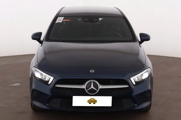 Mercedes-Benz A-Class PHEV (W177) (2020) — foto 29 van 31