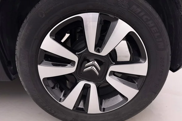 Citroen C3 (2023) — foto 13 van 20