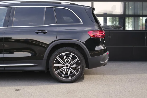 Mercedes-Benz EQB (2025) — foto 31 van 39