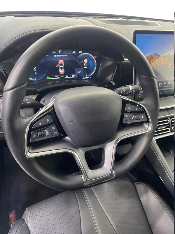 BYD Seal U PHEV (2024) — foto 40 van 45
