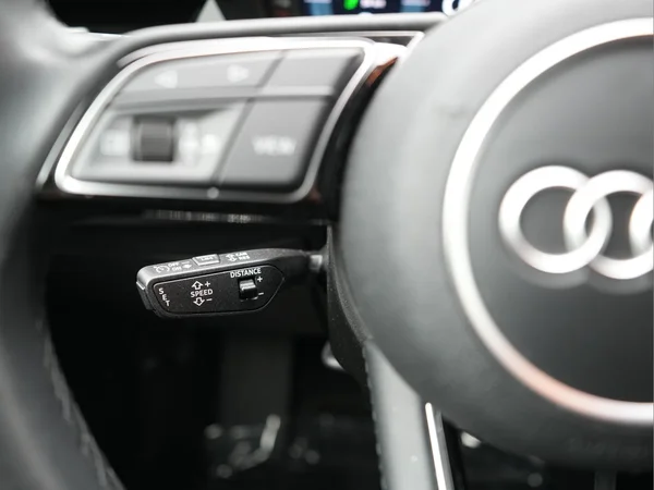 AUDI A3 Sportback PHEV (2024) — foto 7 van 30