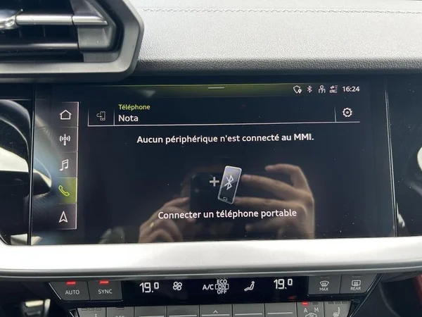 AUDI A3 Sportback (2023) — foto 18 van 34