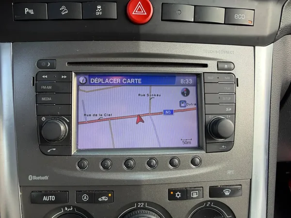 Opel Antara (2013) — foto 9 van 25