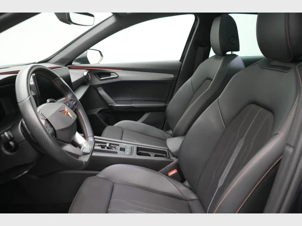 CUPRA Formentor e-Hybrid (PHEV) (2022) — foto 11 van 32