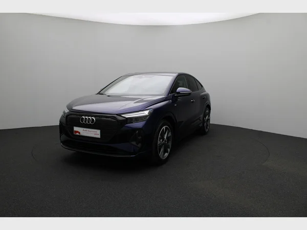 AUDI Q4 Sportback e-tron (2025) — foto 18 van 26