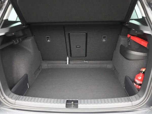 SKODA Karoq (2026) — foto 9 van 21
