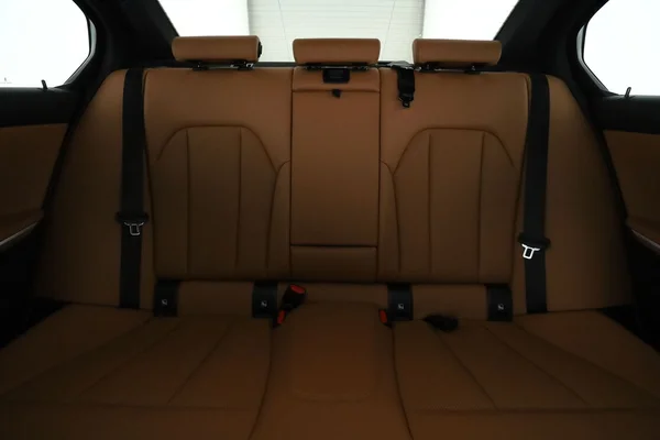 BMW 3-serie (2023) — foto 6 van 16