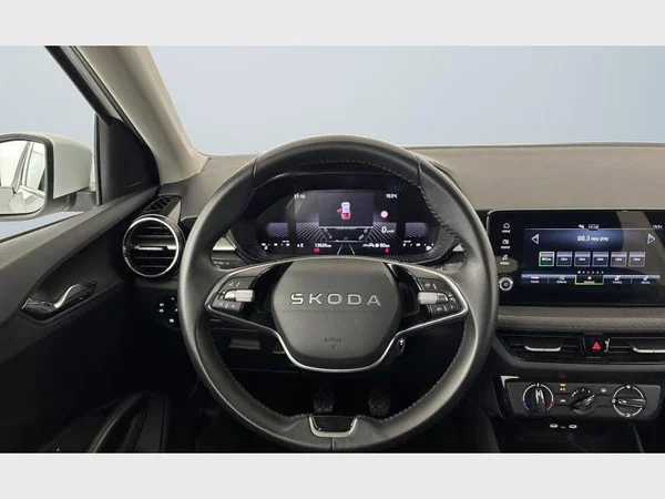 Skoda Fabia (2025) — foto 3 van 27