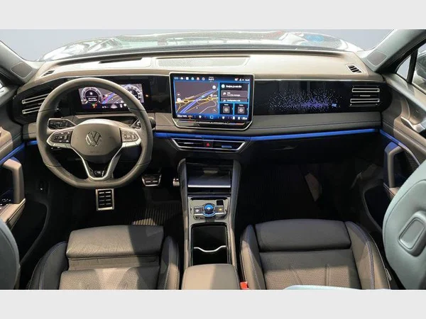 VOLKSWAGEN Tiguan (2026) — foto 26 van 26