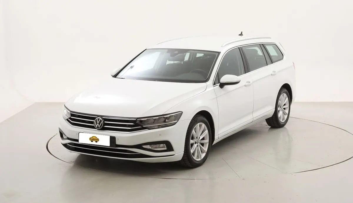 volkswagen passat sw 1121_302149_2021