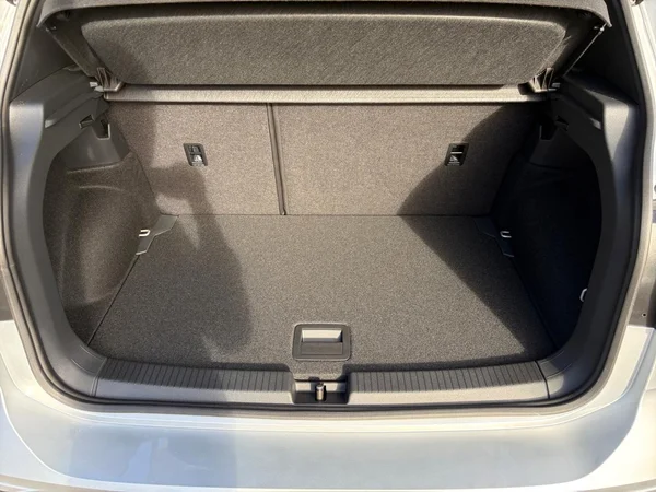 VOLKSWAGEN T-Cross (2025) — foto 2 van 13