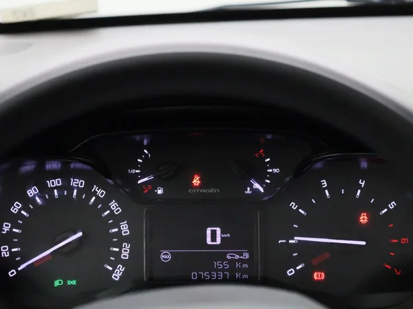 Citroën C3 (2022) — foto 2 van 38