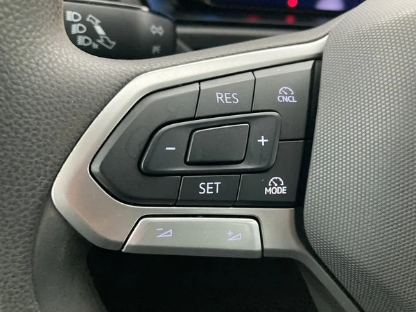 VOLKSWAGEN Caddy Maxi (2024) — foto 16 van 36
