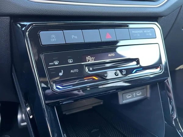 VOLKSWAGEN T-Cross (2025) — foto 7 van 21