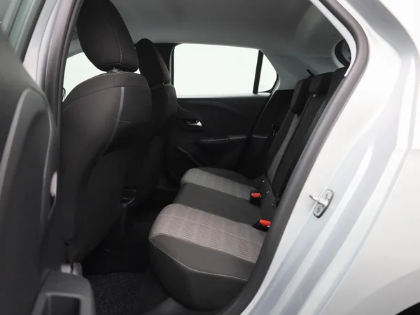 Opel Corsa (2023) — foto 4 van 38
