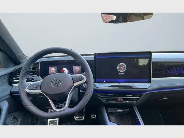 Volkswagen Passat Variant eHybrid (2026) — foto 12 van 30