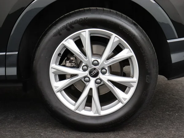 AUDI Q3 Sportback (2025) — foto 15 van 19