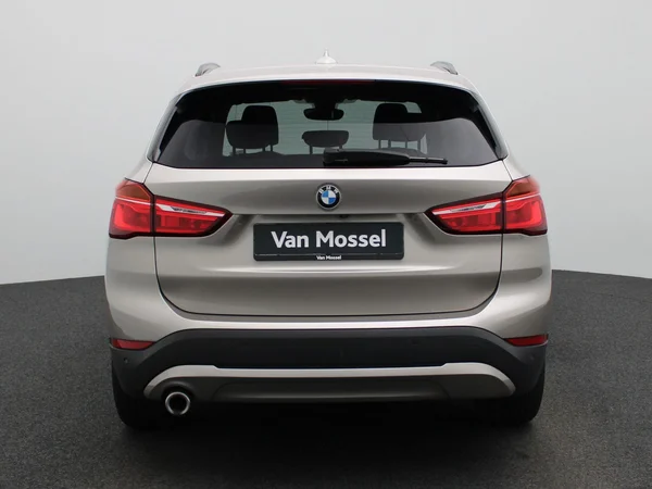 BMW X1 (2022) — foto 31 van 35