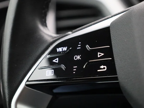 Audi Q4 e-tron (2023) — foto 15 van 43