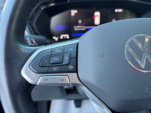 VOLKSWAGEN T-Cross (2022) — foto 8 van 22
