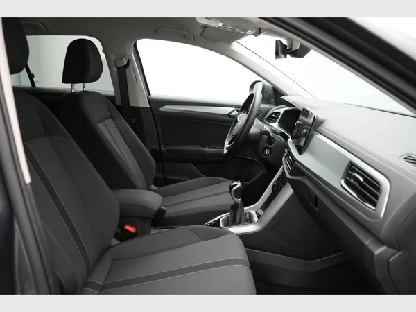 VOLKSWAGEN T-Roc (2022) — foto 5 van 26
