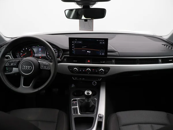 AUDI A4 (2020) — foto 5 van 25