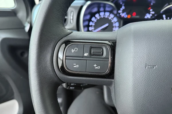 Citroen C3 (2023) — foto 6 van 19