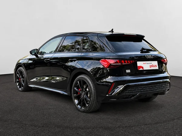 AUDI A3 Sportback PHEV (2025) — foto 12 van 24