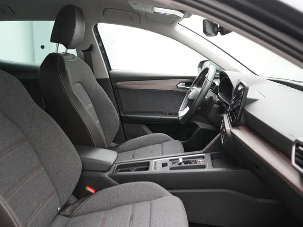 SEAT Leon e-Hybrid (PHEV) (2021) — foto 9 van 26