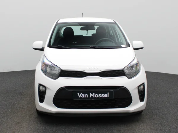 Kia Picanto (2022) — foto 23 van 32